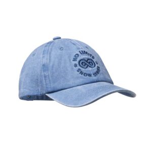 Cappellino a 6 pannelli in twill di cotone prelavato, non strutturato.