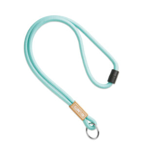 Lanyard in lanyard di poliestere con placca in bambù.