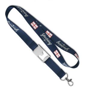 Lanyard in poliestere con pantone abbinato e apribottiglie.
