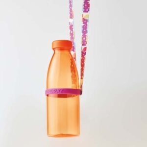 Lanyard portabottiglie e portabicchieri in poliestere sublimato.