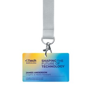 Badge identificativi in carta laminata resistente (54×86 mm)